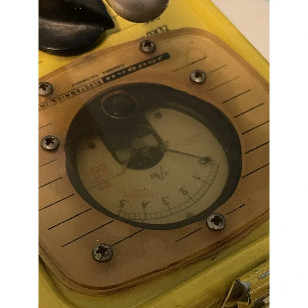 Radiation Detection Survey Meter - Jordan Electronics - CDV-710 Model 2 (24)